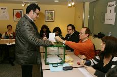 Diego Sayago Votando Elecciones Sindicales