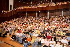 Imagenes de archivo Conviencias UP Roquetas Asistentes Asamblea