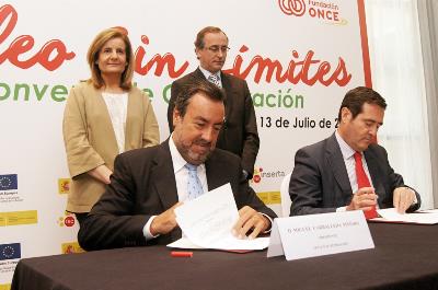 Acto de firma convenio cepyme
