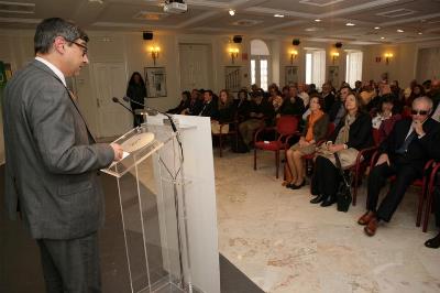 Jose Luis Pinto y publico.jpg