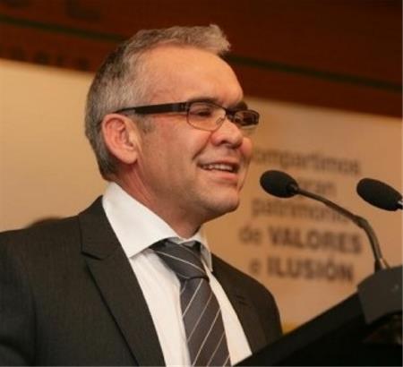 Jorge Iñiguez.jpg