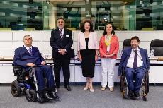 Fotografía del acto de presentación en Bruselas.jpg