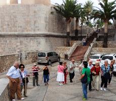 Visitando Castillo Papa Luna