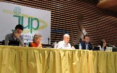 Mesa del Foro con Paco Gallego y Teresa Palahi