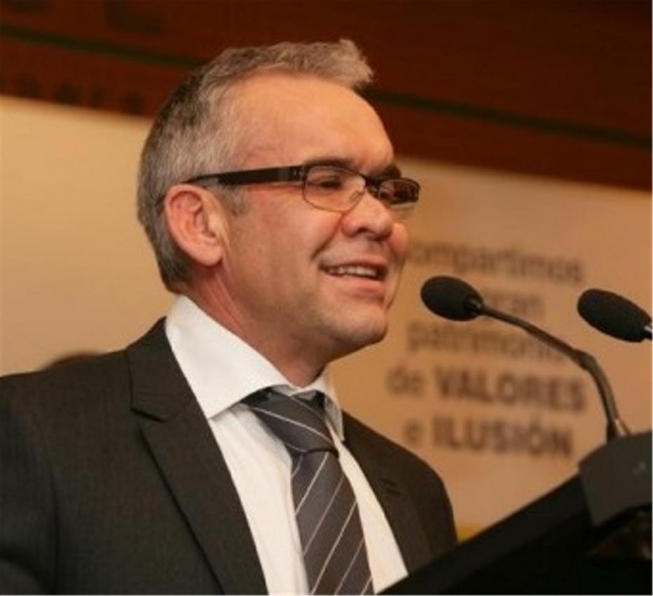 Jorge Iñiguez.jpg